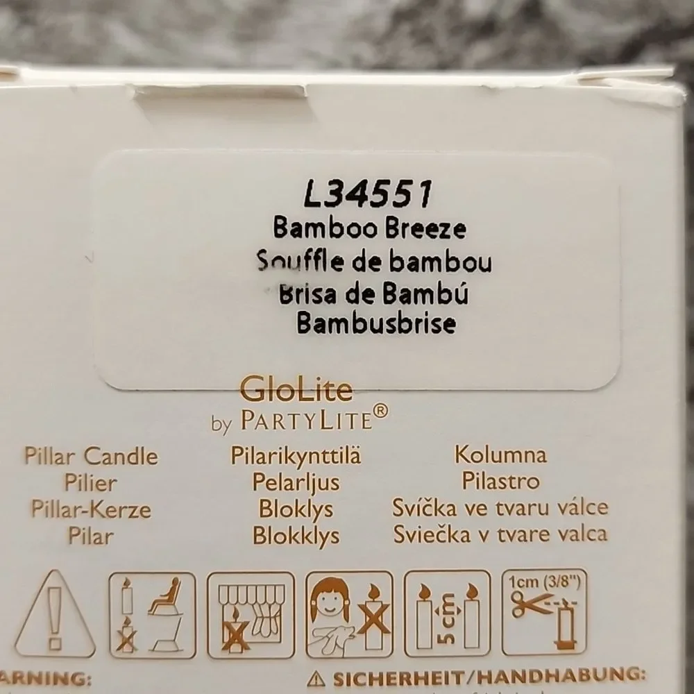 NIB GloLite by Partylite 3 x 4 Pillar Candle‎ in Bamboo Breeze - Picture 7 of 11